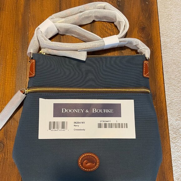 Dooney & Bourke Crossbody - Brand New - Picture 2 of 4